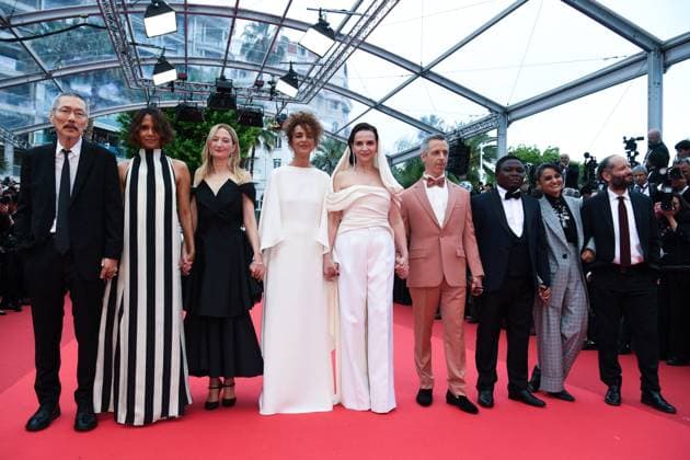 Cannes - Opening Red Carpet AM Alba Rohrwacher, Carlos Reygadas, Payal Kapadia, Hong Sang-soo, Leïla Slimani, Jeremy Strong, Juliette Binoche, Halle Berry, Dieudo Hamadi attending the Opening Ceremony and Leave One Day Premiere at the 78th Cannes Film Festival on May 13, 2025, in Cannes, southern France. Photo by Aurore Marechal ABACAPRESS.COM Cannes France  Copyright: xMarechalxAurore ABACAx