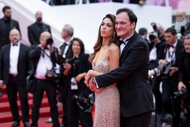 Daniella Tarantino et son mari Quentin Tarantino Montée des marches du film Partir un jour pour la cérémonie douverture du 78ème Festival International du Film de Cannes, au Palais des Festivals à Cannes Le 13 mai 2025 Jacovides Moreau Bestimage Red carpet of the movie Leave One Day for the opening of the 78th Cannes International Film Festival at the Palais des Festivals in Cannes, France On may 13th 2025  Copyright: xJACOVIDES-MOREAUx xBESTIMAGExJACOVIDES-MOREAUx xBESTIMAGEx