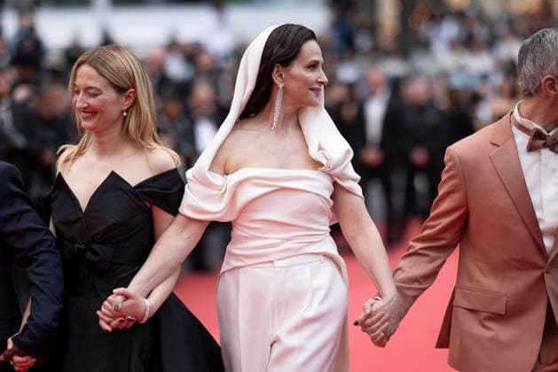 Le jury Alba Rohrwacher, Juliette Binoche Montée des marches du film Partir un jour pour la cérémonie douverture du 78ème Festival International du Film de Cannes, au Palais des Festivals à Cannes On may 13th 2025 Jacovides Moreau Bestimage Red carpet of the movie Leave One Day for the opening of the 78th Cannes International Film Festival at the Palais des Festivals in Cannes, France On may 13th 2025 unknown  Copyright: xJACOVIDES-MOREAUx xBESTIMAGExJACOVIDES-MOREAUx xBESTIMAGEx