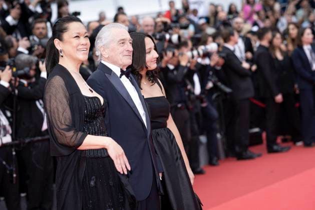 Robert De Niro surrounded by his partner Tiffany Chen and daughter Helen Grace De Niro Montée des marches of the movie Partir un jour for the opening ceremony of the 78th Cannes International Film Festival at the Palais des Festivals in Cannes On may 13th 2025 Jacovides Moreau Bestimage Red carpet of the movie Leave One Day for the opening of the 78th Cannes International Film Festival at the Palais des Festivals in Cannes, France On may 13th 2025  Copyright: xJACOVIDES-MOREAUx xBESTIMAGExJACOVIDES-MOREAUx xBESTIMAGEx