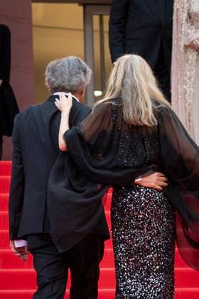 Bernard Henri Lévy, Arielle Dombasle Montée des marches du film Partir un jour pour la cérémonie douverture du 78ème Festival International du Film de Cannes, au Palais des Festivals à Cannes Le 13 mai 2025 Jacovides Moreau Bestimage Red carpet of the movie Leave One Day for the opening of the 78th Cannes International Film Festival at the Palais des Festivals in Cannes, France On may 13th 2025  Copyright: xJACOVIDES-MOREAUx xBESTIMAGExJACOVIDES-MOREAUx xBESTIMAGEx