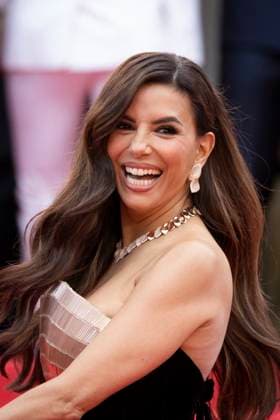 Eva Longoria Bijoux Pasquale Bruni Montée des marches du film Partir un jour pour la cérémonie douverture du 78ème Festival International du Film de Cannes, au Palais des Festivals à Cannes On may 13th 2025 Jacovides Moreau Bestimage Red carpet of the movie Leave One Day for the opening of the 78th Cannes International Film Festival at the Palais des Festivals in Cannes, France On may 13th 2025  Copyright: xJACOVIDES-MOREAUx xBESTIMAGExJACOVIDES-MOREAUx xBESTIMAGEx