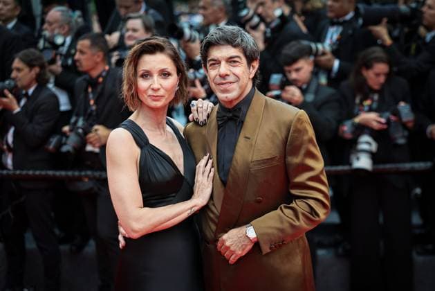 FESTIVAL DE CANNES 2025 PHOTOPQR LE PARISIEN Fred Dugit Cannes 13 05 2025 Culture Cinéma Cannes 06 , le 13 05 2025 78e festival internationale du film de Cannes Montée des marches du film PARTIR UN JOUR Hors Compétition de Amélie Bonnin pour louverture du festival Anna Ferzetti et Pierfrancesco Favino Photo LP Fred Dugit 78th international Cannes film festival takes place may 13th to 24th 2025 Local Caption Anna Ferzetti et Pierfrancesco Favino Cannes 06 France  Copyright: xPHOTOPQR LExPARISIEN MAXPPPxFredxDugitx 20250513LPA3936 20250513LPA3936
