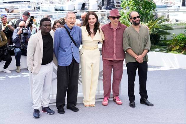 Jury Photocall - The 78th Annual Cannes Film Festival Carlos Reygadas, Dieudo Hamadi, Hong Sang-soo, Jeremy Strong, Juliette Binoche during the Jury photocall at the 78th annual Cannes Film Festival on May 13, 2025 in Cannes, France. Cannes France  Copyright: xDanielexCifalÃ x originalFilename: cifala-notitle250513_npfCp.jpg