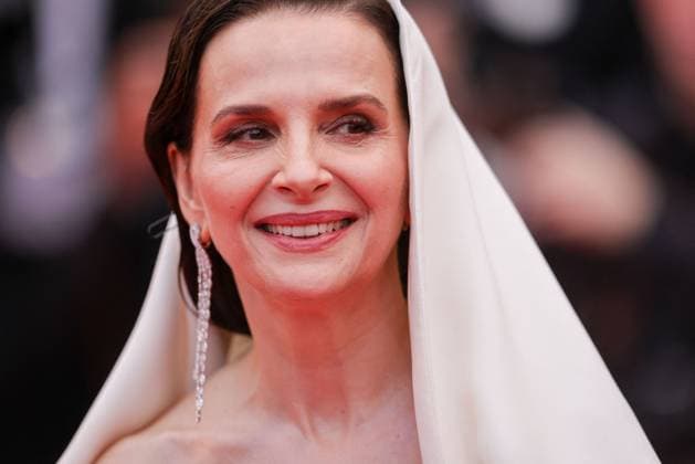 Cannes - Opening Ceremony Juliette Binoche attends the red carpet for the opening ceremony and Partir Un Jour (Leave One Day) screening at the 78th annual Cannes Film Festival at Palais des Festivals on May 13, 2025 in Cannes, France. Photo by Shootpix ABACAPRESS.COM Cannes France  Copyright: xShootpix ABACAx