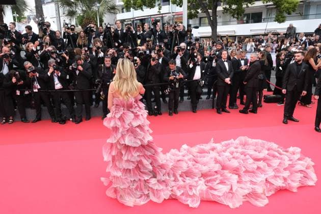 CELEBRITES : 78 eme Festival de Cannes Tapis rouge 2025 - 13 05 2025 CANNES, FRANCE - MAY 13: Heidi Klum attends the red carpet for the opening ceremony and Partir Un Jour (Leave One Day) screening at the 78th annual Cannes Film Festival at on May 13, 2025 in Cannes, France  Copyright: xLUCAxCUTOLOx