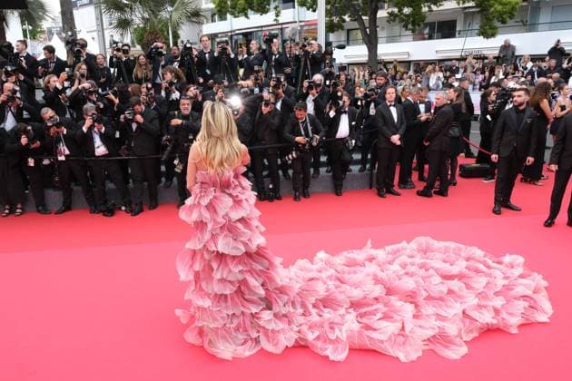 CELEBRITES : 78 eme Festival de Cannes Tapis rouge 2025 - 13 05 2025 CANNES, FRANCE - MAY 13: Heidi Klum attends the red carpet for the opening ceremony and Partir Un Jour (Leave One Day) screening at the 78th annual Cannes Film Festival at on May 13, 2025 in Cannes, France  Copyright: xLUCAxCUTOLOx