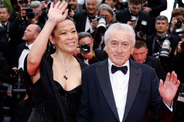 Robert De Niro with girlfriend Tiffany Chen at the Opening Ceremony with the premiere of the feature film Partir un jour Leave One Day at the Festival de Cannes 2025 78 Cannes International Film Festival at the Palais des Festivals Cannes, 13 05 2025 Foto:xD.xBedrosianx xFuturexImagex opening_cannes_5732