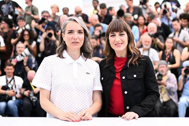 Cannes Leave One Day Photocall AM Amelie Bonnin and Juliette Armanet attending the photocall for Leave One Day, presented Out of Competition, Cannes, France on May 14, 2025 as part of the 78th Cannes Film Festival. Photo by Aurore Marechal ABACAPRESS.COM Cannes France  Copyright: xMarechalxAurore ABACAx
