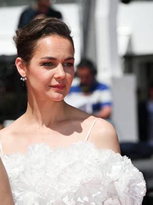 Cannes, France: Cannes, 78th Cannes Film Festival 2025 - day 2 - red carpet of Sound Of Falling In the photo: Luise Heyer Cannes France  - ZUMAp169 20250514_zea_p169_502 Copyright: xSimonexComix