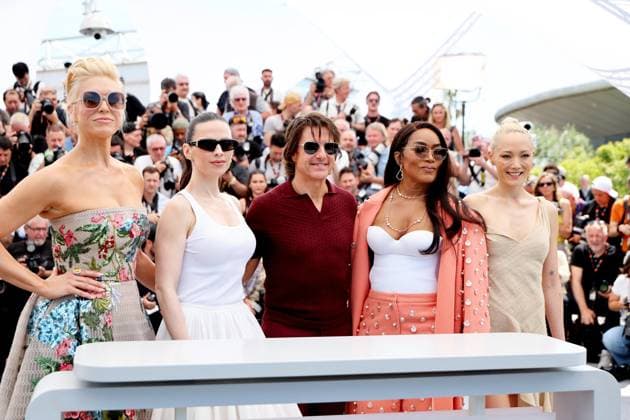 Photocall du film Mission Impossible The Final Reckoning lors du 78ème Festival International du Film de Cannes Hannah Waddingham, Hayley Atwell, Tom Cruise, Angela Bassett, Pom Klementieff Photocall de Mission Impossible The Final Reckoning lors du 78ème Festival International du Film de Cannes, le 14 mai 2025 Jacovides Moreau Bestimage Photocall for Mission Impossible The Final Reckoning at the 78th Cannes International Film Festival, on May 14th, 2025 Cannes France  Copyright: xJACOVIDES-MOREAUx xBESTIMAGExJACOVIDES-MOREAUx xBESTIMAGEx