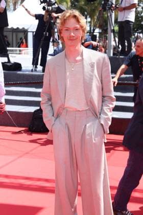 Cannes Sound Of Falling Screening JD Filip Schnack walking the red carpet ahead of the screening of Sound of Falling, presented in Competition, Cannes, France on May 14, 2025 as part of the 78th Cannes Film Festival. Jerome Domine ABACAPRESS.COM Cannes France  Copyright: xDominexJerome ABACAx