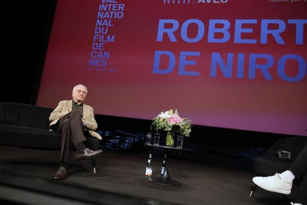Cannes - Master Class With Robert De Niro Robert De Niro attends at his Master Class during of the 78th annual Cannes Film Festival on May 14, 2025 in Cannes, France. Photo by Jean-Philippe Pariente Pool ABACAPRESS.COM Cannes France  Copyright: xDominexJerome ABACAx