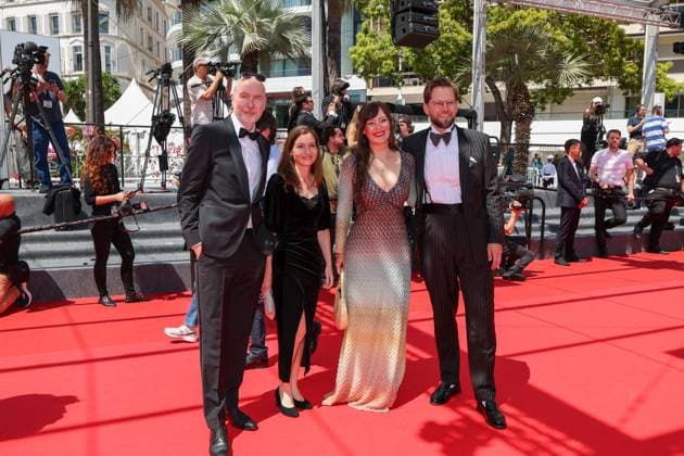 J Montée des marches du film Sound of falling lors du 78ème Festival International du Film de Cannes Guest Montée des marches du film Sound of falling lors du 78ème Festival International du Film de Cannes, au Palais des Festivals à Cannes Le 14 mai 2025 Jacovides Moreau Bestimage Red carpet for the movie Sound of falling during the 78th Cannes International Film Festival at the Palais des Festivals in Cannes, France On may 14th 2025 Cannes France  Copyright: xJACOVIDES-MOREAUx xBESTIMAGExJACOVIDES-MOREAUx xBESTIMAGEx