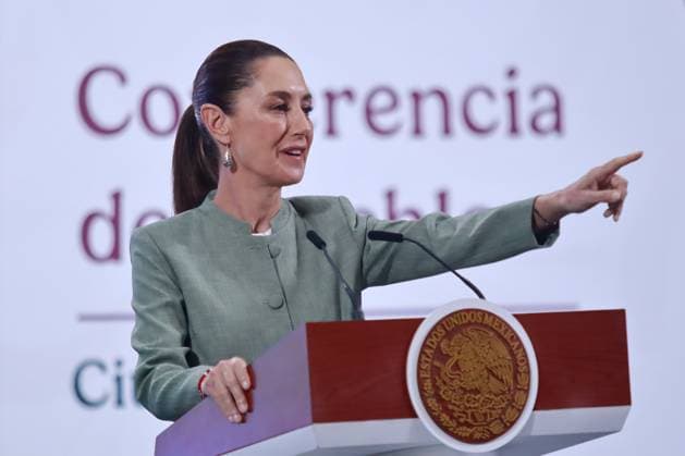 Mexico™s President Claudia Sheinbaum Holds Briefing Mexico™s President Claudia Sheinbaum Pardo, speaks about the possibility of remittances being taxed at 5% from the United States during a briefing conference at National Palace. on May 14, 2025 in Mexico City, Mexico. (Photo by Carlos Santiago Eyepix Group) Copyright: xCarlosxSantiago xEyepixxGroupx CS_14052025_155487
