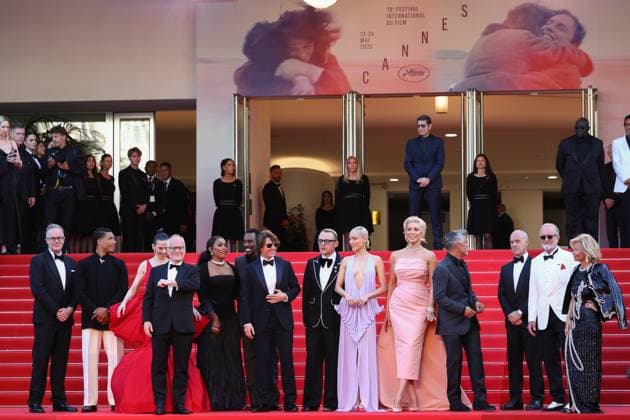 Internationale Filmfestspiele von Cannes, Mission Impossible - The Final Reckoning Premiere May 14, 2025, Cannes, Cote D azur, France: Mission Impossible cast and crew including TOM CRUISE, ANGELA BASSETT and HAYLEY ATWELL+ on the red carpet for the Mission Impossible - The Final Reckoning Premiere screening at the 78th Annual Cannes Film Festival at Palais des Festivals in Cannes, France Cannes France - ZUMAc179 20250514_zep_c179_184 Copyright: xMickaelxChavetx