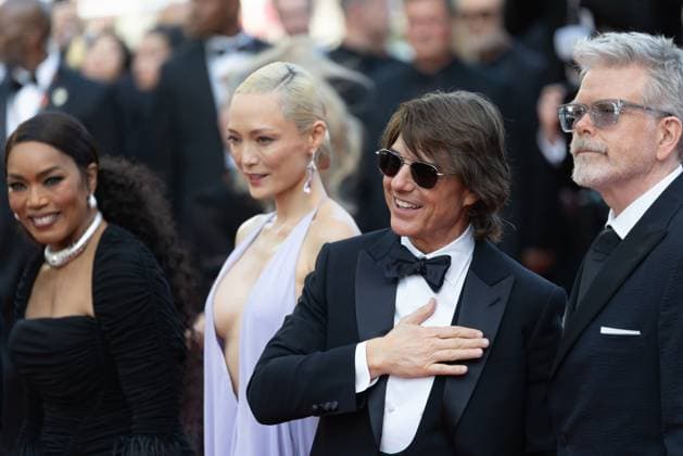 Internationale Filmfestspiele von Cannes, Mission Impossible - The Final Reckoning Premiere 78. Internationalen Filmfestspiele von Cannes 2025 - Eröffnung Cannes, Frankreich - 14.5.2024: Pom Klementieff, Tom Cruise and Christopher McQuarrie während des Roten Teppichs zu Roten Teppichs zu MISSION: IMPOSSIBLE - THE FINAL RECKONING während der 78. Internationalen Filmfestspiele von Cannes. Die 78. Internationalen Filmfestspiele von Cannes finden vom 13. bis 24. Mai 2025 statt. Provence-Alpes-CÃ te d™Azur