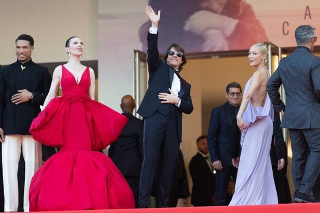 Internationale Filmfestspiele von Cannes, Mission Impossible - The Final Reckoning Premiere 78. Internationalen Filmfestspiele von Cannes 2025 - Eröffnung Cannes, Frankreich - 14.5.2024: Hayley Atwell, Tom Cruise and Pom Klementieff während des Roten Teppichs zu Roten Teppichs zu MISSION: IMPOSSIBLE - THE FINAL RECKONING während der 78. Internationalen Filmfestspiele von Cannes. Die 78. Internationalen Filmfestspiele von Cannes finden vom 13. bis 24. Mai 2025 statt. Provence-Alpes-CÃ te d™Azur