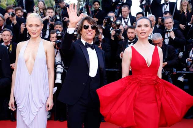 Pom Klementieff, Tom Cruise and Hayley Atwell at the premiere of the feature film Mission Impossible 8 The Final Reckoning at the Festival de Cannes 2025 78 Cannes International Film Festival at the Palais des Festivals Cannes, 14 05 2025 Foto:xD.xBedrosianx xFuturexImagex mission_prem_5510