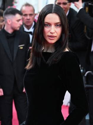 Internationale Filmfestspiele von Cannes, Mission Impossible - The Final Reckoning Premiere Cannes, France: Cannes, 78th Cannes Film Festival 2025 - evening 2 - Red Carpet of the film Mission Impossible - The Final Reckoning. In the photo: Irina Shayk Cannes France  - ZUMAp169 20250514_zea_p169_1452 Copyright: xManuelexMangiarottix