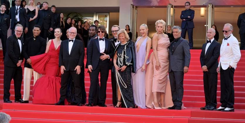 Internationale Filmfestspiele von Cannes, Mission Impossible - The Final Reckoning Premiere Mission Impossible - The Final Reckoning Premiere at 78th Festival de Cannes - Cannes, France CANNES, FRANCE. May 14, 2025: Eddie Hamilton, Greg Tarzan Davis, Hayley Atwell, Tom Cruise, Angela Bassett, Tramell Tillman, Festival Director Thierry Frà maux, Simon Pegg, Pom Klementieff, Cannes President Iris Knobloch, Hannah Waddingham, Esai Morales, Brian Robbins & Erik Jendresen at the premiere for Mission Impossible - The Final Reckoning at the 78th Festival de Cannes. Picture: Paul Smith Featureflash Cannes France Copyright: xPaulxSmithx xFeatureflashx