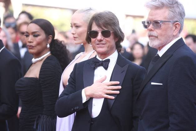 Internationale Filmfestspiele von Cannes, Mission Impossible - The Final Reckoning Premiere Cannes - Mission Impossible - The Final Reckoning Red Carpet Tom Cruise and Christopher McQuarrie at the Mission Impossible - The Final Reckoning red carpet at the 78th annual Cannes Film Festival at Palais des Festivals on May 14, 2025 in Cannes, France. Photo by Jerome Domine ABACAPRESS.COM Cannes France  Copyright: xDominexJerome ABACAx