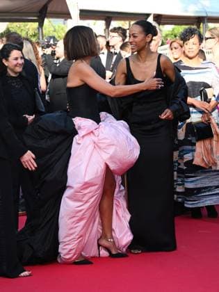 Internationale Filmfestspiele von Cannes, Mission Impossible - The Final Reckoning Premiere Cannes, 78th Cannes Film Festival 2025 - evening 2 - Red Carpet of the film Mission Impossible - The Final Reckoning Cannes, 78th Cannes Film Festival 2025 - evening 2 - Red Carpet of the film Mission Impossible - The Final Reckoning . In the photo Zoe Saldana Halle Berry Cannes Cannes France  Copyright: xIPA ABACAx