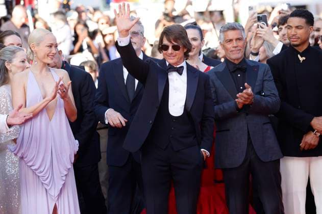 Pom Klementieff, Tom Cruise, Esai Morales and Greg Tarzan Davis at the premiere of the feature film Mission Impossible 8 The Final Reckoning at the Festival de Cannes 2025 78 Cannes International Film Festival at the Palais des Festivals Cannes, 14 05 2025 Foto:xD.xBedrosianx xFuturexImagex mission_prem_5561