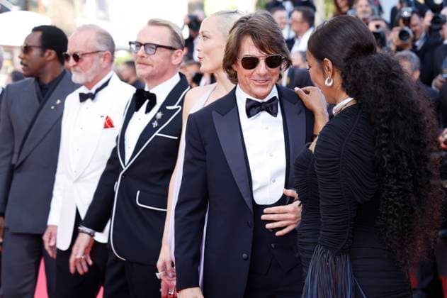 Tramell Tillman, Erik Jendresen, Simon Pegg, Pom Klementieff, Tom Cruise and Angela Bassett at the premiere of the feature film Mission Impossible 8 The Final Reckoning at the Festival de Cannes 2025 78 Cannes International Film Festival at the Palais des Festivals Cannes, 14 05 2025 Foto:xD.xBedrosianx xFuturexImagex mission_prem_5569