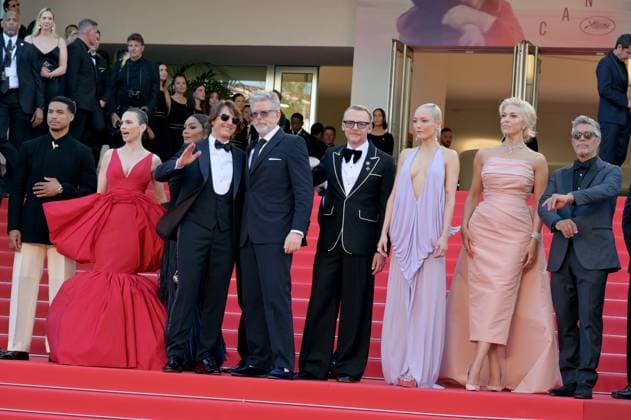 Internationale Filmfestspiele von Cannes, Mission Impossible - The Final Reckoning Premiere Mission Impossible - The Final Reckoning Premiere at 78th Festival de Cannes - Cannes, France CANNES, FRANCE. May 14, 2025: Greg Tarzan Davis, Hayley Atwell, Tom Cruise, Angela Bassett, Tramell Tillman, Simon Pegg, Pom Klementieff, Hannah Waddingham & Esai Morales at the premiere for Mission Impossible - The Final Reckoning at the 78th Festival de Cannes. Picture: Paul Smith Featureflash Cannes France Copyright: xPaulxSmithx xFeatureflashx