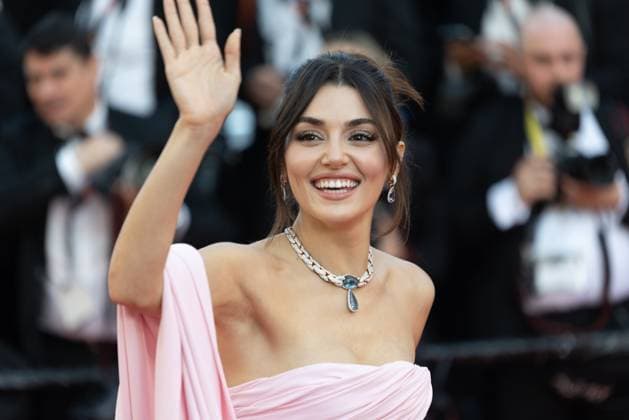Internationale Filmfestspiele von Cannes, Mission Impossible - The Final Reckoning Premiere 78. Internationalen Filmfestspiele von Cannes 2025 Cannes, Frankreich - 14.5.2024: Hande Ercel während des Roten Teppichs zu MISSION: IMPOSSIBLE - THE FINAL RECKONING während der 78. Internationalen Filmfestspiele von Cannes. Die 78. Internationalen Filmfestspiele von Cannes finden vom 13. bis 24. Mai 2025 statt. Provence-Alpes-CÃ te d™Azur