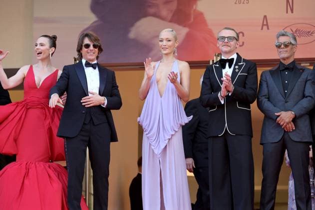 Internationale Filmfestspiele von Cannes, Mission Impossible - The Final Reckoning Premiere Mission Impossible - The Final Reckoning Premiere at 78th Festival de Cannes - Cannes, France CANNES, FRANCE. May 14, 2025: Hayley Atwell, Tom Cruise, Pom Klementieff, Simon Pegg & Esai Morales at the premiere for Mission Impossible - The Final Reckoning at the 78th Festival de Cannes. Picture: Paul Smith Featureflash Cannes France  Copyright: xPaulxSmithx xFeatureflashx