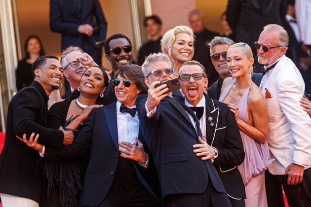Festival de Cannes Premiere Mission Impossible The Final Reckoning Greg Tarzan Davis, Angela Bassett, Trammell Tillman, Tom Cruise, Christopher McQuarrie, Hannah Waddingham, Simon Pegg, Esai Morales and Pom Klementieff at the premiere of Mission Impossible The Final Reckoning during the 78 Cannes Film Festival on 14 05 2025 Copyright: xEventpressxKochanx