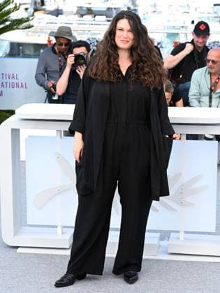 Cannes, 78th Cannes Film Festival 2025 - day 3 - Photocall of the film Sound of Falling . Cannes, 78th Cannes Film Festival 2025 - day 3 - Photocall of the film Sound of Falling . In the photo Mascha Schilinski Cannes Cannes France  Copyright: xIPA ABACAx