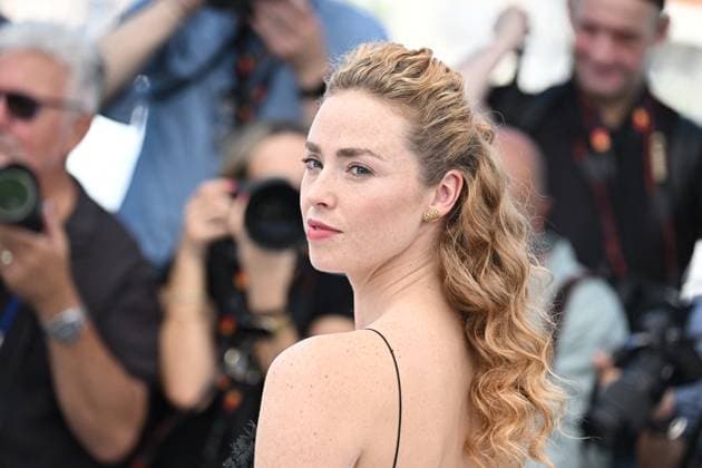 Cannes - Dalloway Photocall Freya Mavor attends the Dalloway photocall as part of the 78th Cannes Film Festival in Cannes, France on May 15, 2025. Photo by David Niviere ABACAPRESS.COM Cannes Provence-Alpes-Cote d Azur France  Copyright: xNivierexDavid ABACAPRESS.COMx