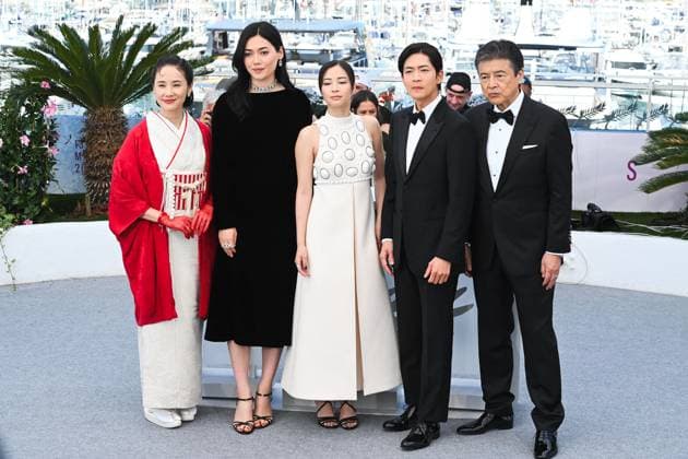 Cannes, 78th Cannes Film Festival 2025 - day 3 - Photocall of the film A Pale View of Hills Cannes, 78th Cannes Film Festival 2025 - day 3 - Photocall of the film A Pale View of Hills . In the picture Tomokazu Miura, Kouhei Matsushita, Suzu Hirose, Camilla Aiko and Yoh Yoshida Cannes Cannes France  Copyright: xIPA ABACAx