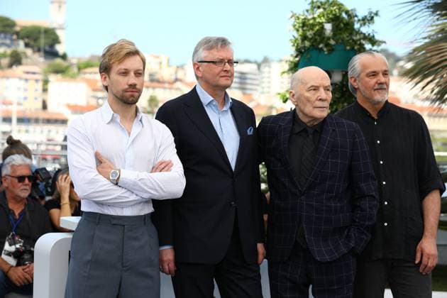 May 15, 2025, Cannes, Cote D azur, France: Cast and crew pose during the photocall for Two Prosecutors at the 78th Annual Cannes Film Festival at Palais des Festivals in Cannes, France Cannes France - ZUMAc179 20250515_zep_c179_021 Copyright: xMickaelxChavetx