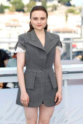 Lena Urzendowsky at the photocall for the movie Sound of Falling Looking into the sun at the Festival de Cannes 2025 78 Cannes International Film Festival at the Palais des Festivals Cannes, 15 05 2025 Foto:xD.xBedrosianx xFuturexImagex falling_5566