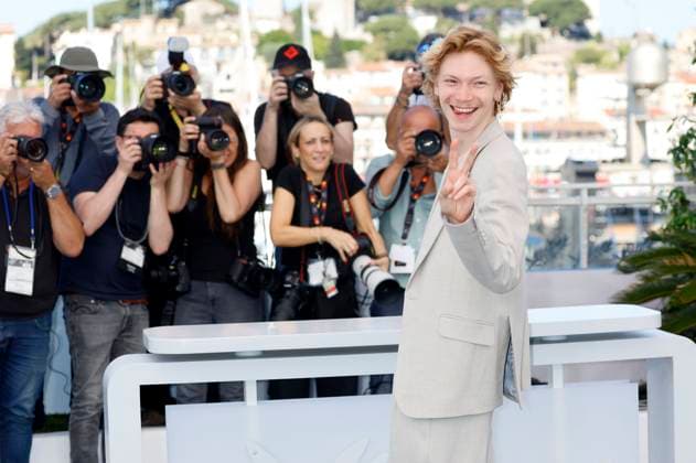 Filip Schnack at the photocall for the feature film Sound of Falling Looking into the sun at the Festival de Cannes 2025 78 Cannes International Film Festival at the Palais des Festivals Cannes, 15 05 2025 Foto:xD.xBedrosianx xFuturexImagex falling_5583