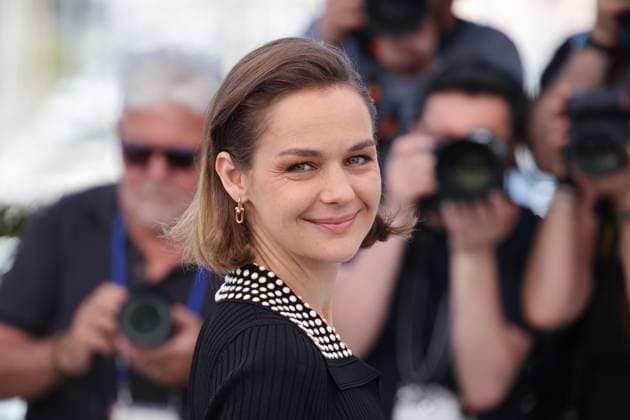 Sound Of Falling Photocall during the 78th Annual Cannes Film Festival Luise Heyer - Sound Of Falling Photocall during the 78th Annual Cannes Film Festival in Cannes, France on May 15, 2025.  Copyright: x Chassery+Courdjix