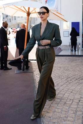 Cannes Irina Shayk out Hotel Martinez MP Irina Shayk is going out Hotel Martinez ahead of the 78th Cannes Film Festival on May 15, 2025 in Cannes, France. Photo by Marco Piovanotto ABACAPRESS.COM  Copyright: xPiovanottoxMarco ABACAx