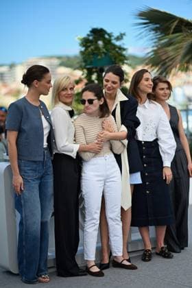 Cannes - Qui Brille Au Combat Photocall Mélanie Laurent, Bertille Japy and Josephine Japy during the Qui Brille au Combat The Wonderers photocall at the 78th annual Cannes Film Festival at Palais des Festivals on May 15, 2025 in Cannes, France. Photo by Franck castel ABACAPRESS.COM Cannes France  Copyright: xCastelxFranck ABACAx