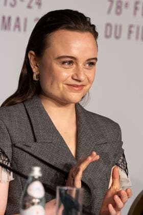 Cannes - Sound of Falling Press Conference Lena Urzendowsky attends the Sound of Falling Press Conference at the 78th annual Cannes Film Festival at Palais des Festivals on May 15, 2025 in Cannes, France. Photo by Sebastien Courdji pool ABACAPRESS.COM Cannes France  Copyright: xABACAx
