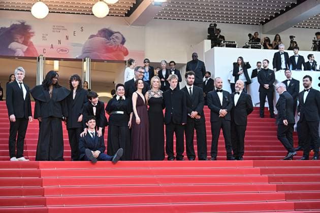 Cannes - Dossier 137 (Case 137) Red Carpet (L-R) Stanislas Merhar, Guslagie Malanda, Mathilde Riu, Come Peronnet, Solan Machado-Graner, Sandra Colombo, Dominik Moll, Mathilde Roehrich, Lea Drucker, Valentin Campagne, Theo Costa-Marini, Jonathan Turnbull and Gilles Marchand attend the Dossier 137 (Case 137) red carpet on day 3 of the 78th annual Cannes Film Festival at Palais des Festivals on May 15, 2025 in Cannes, France. Photo by David Niviere ABACAPRESS.COM Cannes France Copyright: xNivierexDavid ABACAPRESS.COMx
