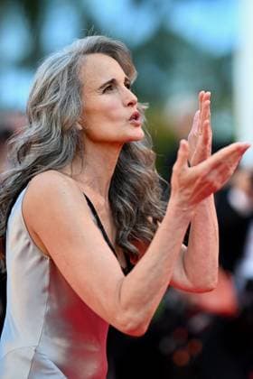 Bilder des Jahres 2025, Entertainment 05 Mai Entertainment Themen der Woche KW20 Cannes - Dossier 137 (Case 137) Red Carpet Andie MacDowell attends the Dossier 137 (Case 137) red carpet during day 3 of the 78th annual Cannes Film Festival at Palais des Festivals on May 15, 2025 in Cannes, France. Photo by Franck Castel ABACAPRESS.COM Cannes France  Copyright: xCastelxFranck ABACAx