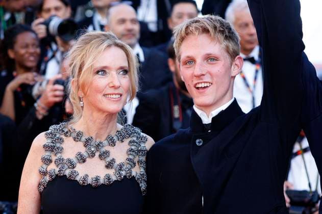Lea Drucker and Valentin Campagne at the premiere of the feature film Dossier 137 Case 137 at the Festival de Cannes 2025 78 Cannes International Film Festival at the Palais des Festivals Cannes, 15 05 2025 Foto:xD.xBedrosianx xFuturexImagex dossier_5518