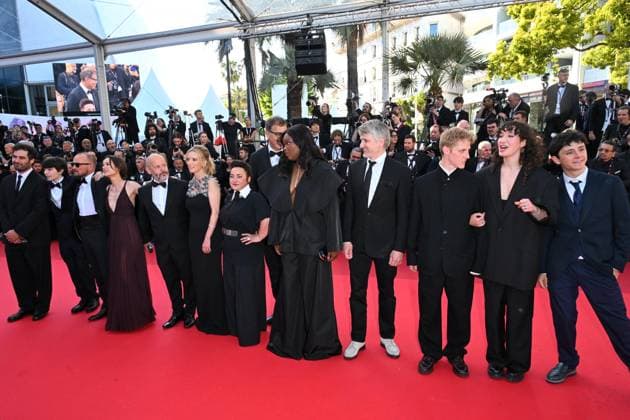 Cannes, 78th Cannes Film Festival 2025 - evening 3 - Red Carpet of the film Dossier 137 Cannes, 78th Cannes Film Festival 2025 - evening 3 - red carpet of the film Dossier 137 (case 137) In the photo: Stanislas Merhar, Guslagie Malanda, Mathilde Riu, Côme Peronnet, Solàn Machado-Graner, Sandra Colombo, Dominik Moll, Mathilde Roehrich, Léa Drucker, Valentin Campagne, Theo Costa - Marini, Jonathan Turnbull, Gilles Marchand Cannes France  Copyright: xIPA ABACAx