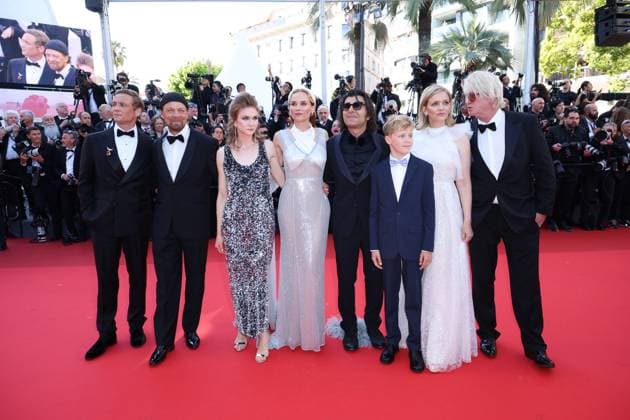 Dossier 137 (Case 137) Red Carpet at the 78th Annual Cannes Film Festival Matthias Schweighöfer, Lars Jessen, Lisa Hagmeister, Diane Kruger, Fatih AkÄ±n, a guest, Laura Tonke and Detlev Buck of Amrum - Dossier 137 (Case 137) Red Carpet at the 78th Annual Cannes Film Festival in Cannes, France on May 15, 2025.  Copyright: x Chassery+Courdjix