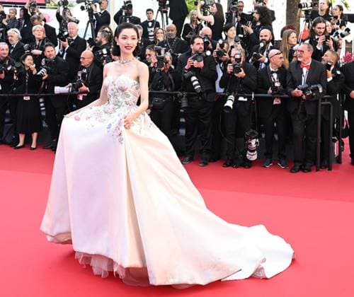 Chinese actress Elaine Zhong Chuxi attends the premiere of Case 137 at the 78th Cannes Film Festival in Cannes, France on Thursday May 15, 2025.  CAN20250515159 RUNExHELLESTAD