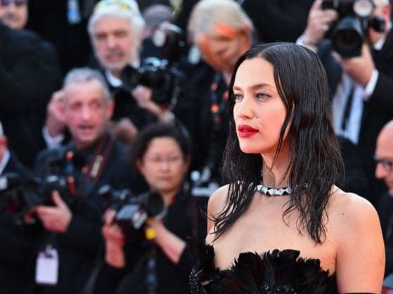 Cannes, 78th Cannes Film Festival 2025 - evening 3 - red carpet of the film Dossier 137 Cannes, 78th Cannes Film Festival 2025 - evening 3 - red carpet of the film Dossier 137 (Case 137) - In the photo: Irina Shayk cannes France  Copyright: xIPA ABACAx